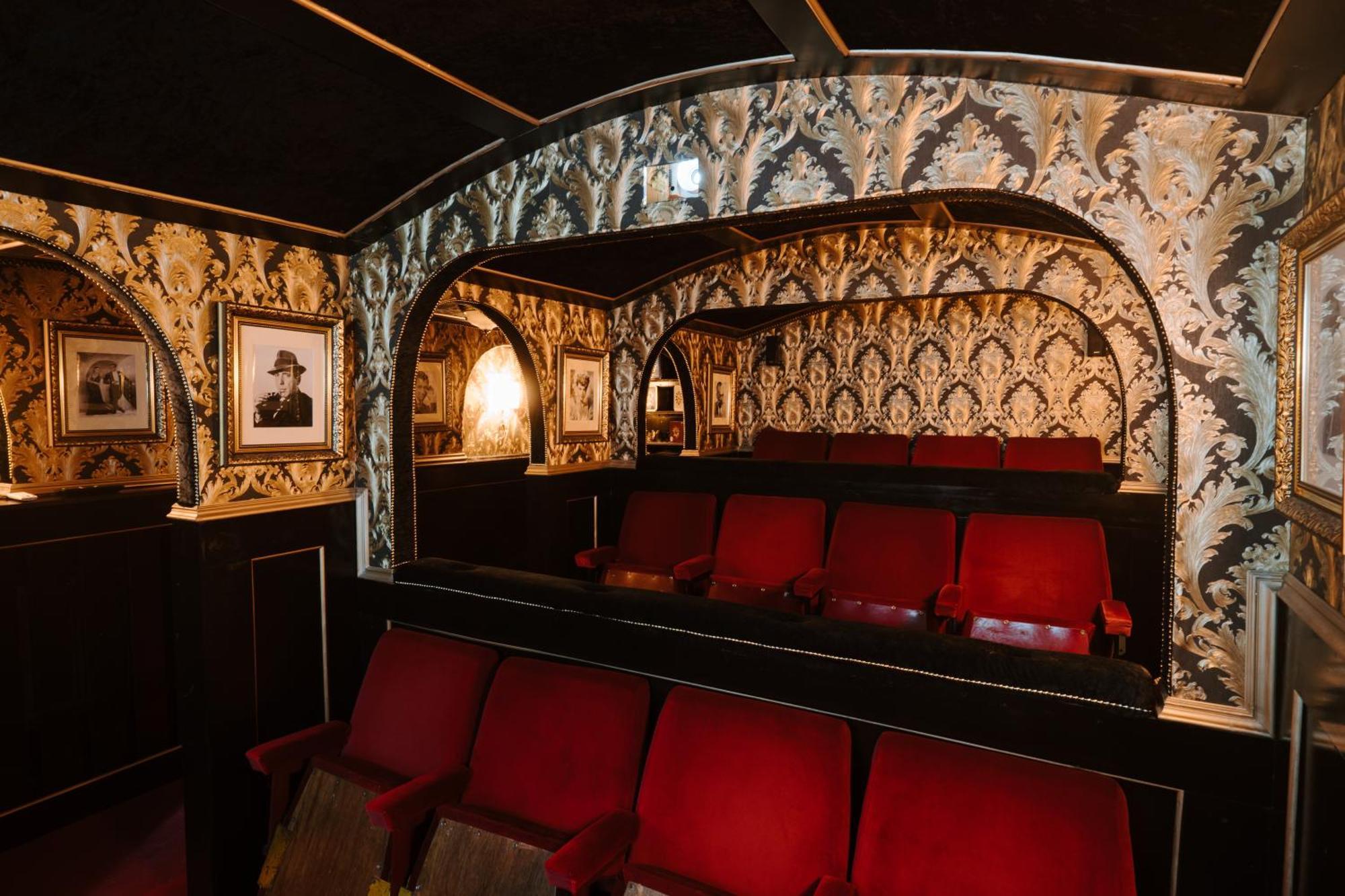 Sheddington Manor - 2 Bedroom Guest House & Cinema Belfast Esterno foto